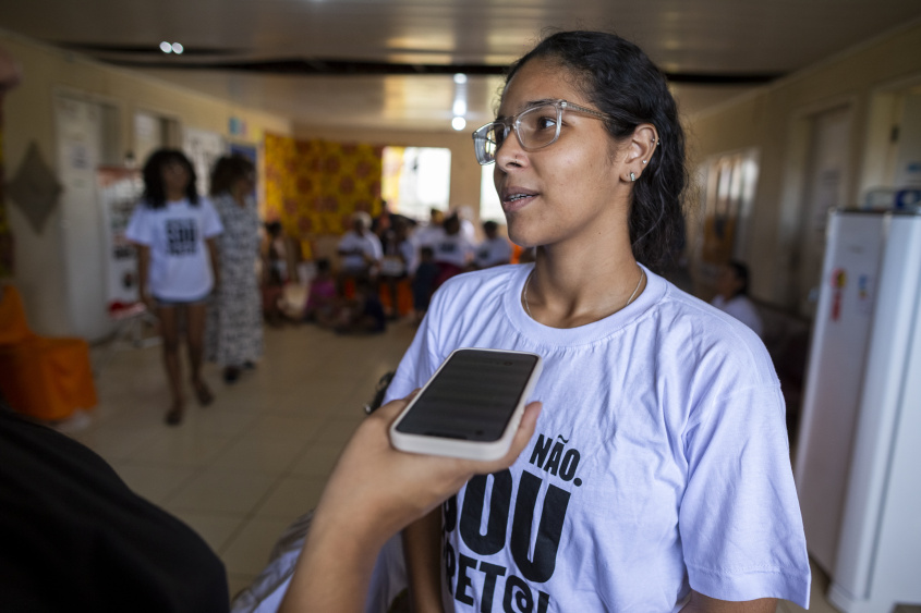 Evelin diz que refletiu sobre sua experiência escolar. Foto: Alison Frazão/Secom Maceió