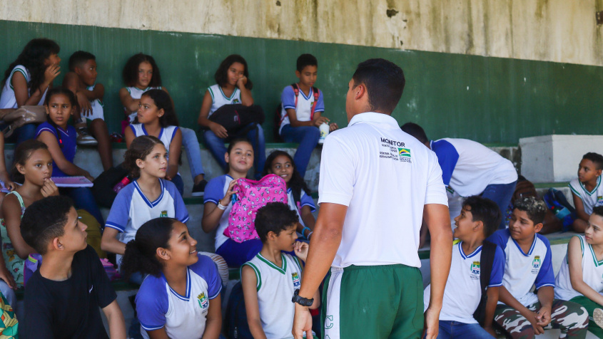 Alunos da escola Denisson Menezes. Foto: Pedro Farias/Ascom Semed