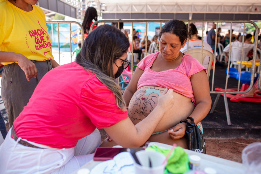 Futuras mamães receberam orientações sobre o período de gestação, bem como uma série de serviços à disposição. Foto: Juliete Santos / Secom Maceió