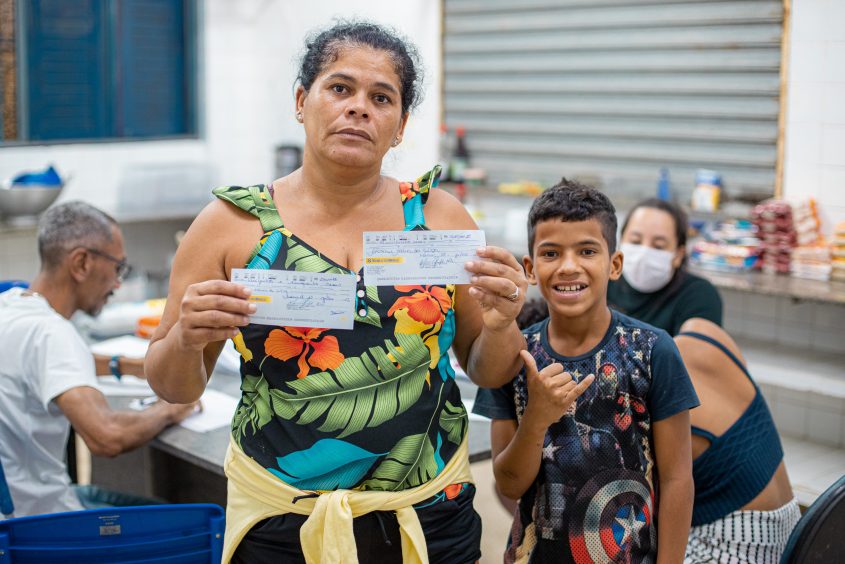 Com o recebimento dos benefícios assistenciais famílias estão saindo dos abrigos. Foto: Célio Júnior/ Secom Maceió