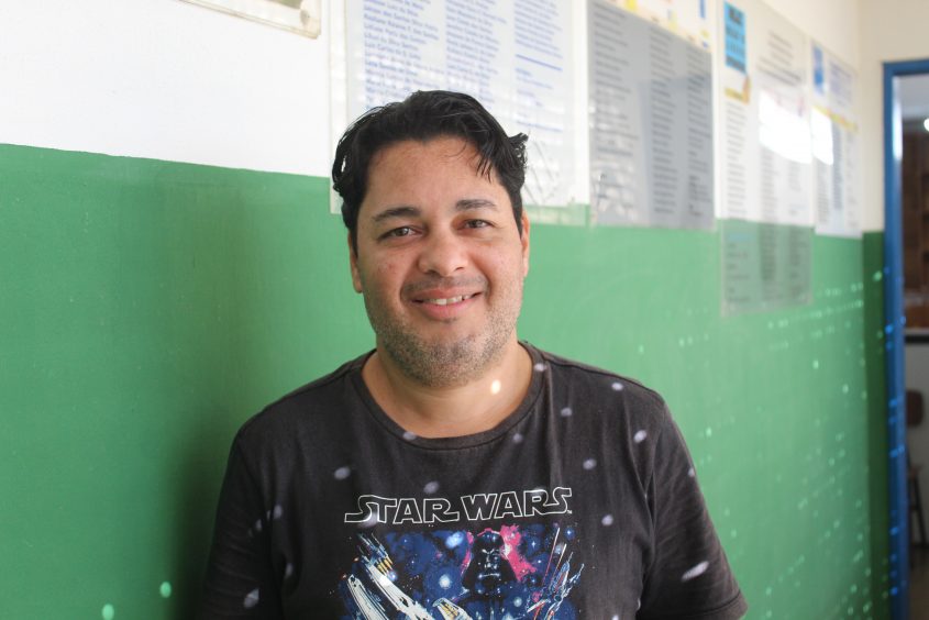Aluno Bruno Feitosa de 40 anos. Foto: Arthur Vieira (estagiário)/Ascom Semed