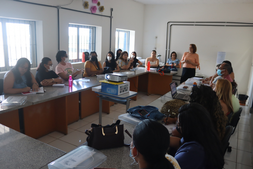 Reunião discutiu retorno dos grêmios estudantis. Foto: Jamerson Soares (estagiário)/Ascom Semed