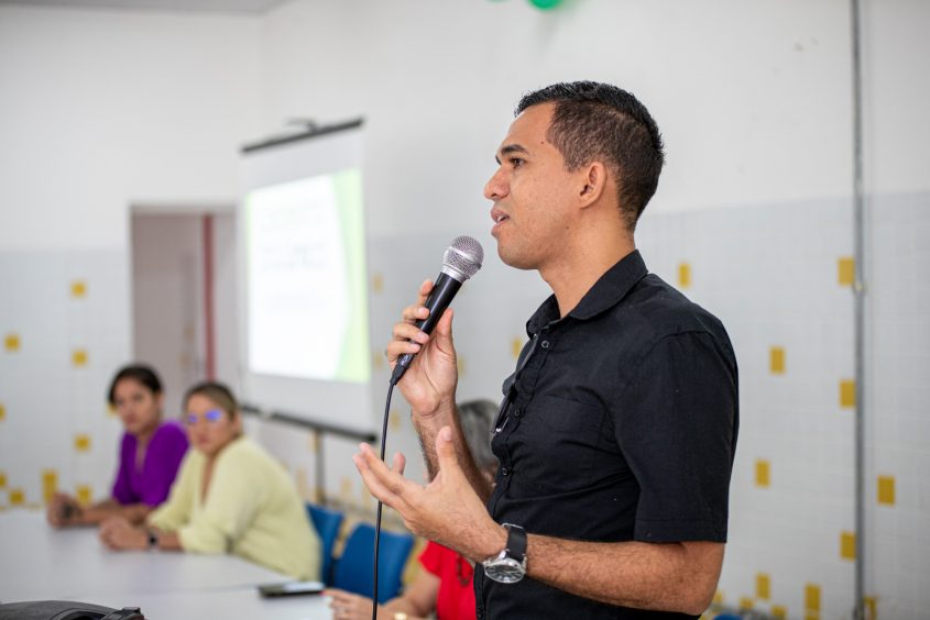 Secretário de Assistência Social de Maceió, Carlos Jorge, falou da importância dessa nova ferramenta. Foto: Célio Júnior/Secom Maceió