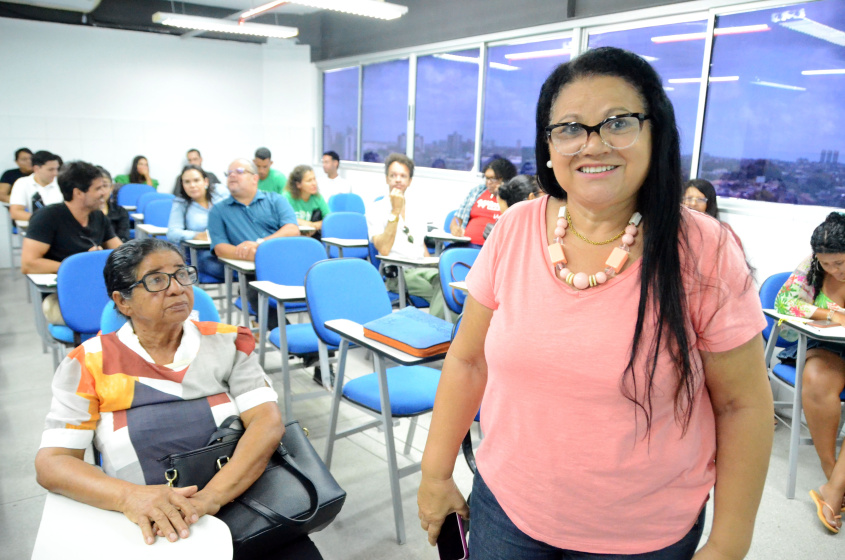 Lislene atua como técnica pedagógica da Coordenação Técnica de Educação Ambiental da Semed Maceió Foto: Beto Macário/Secom Maceió