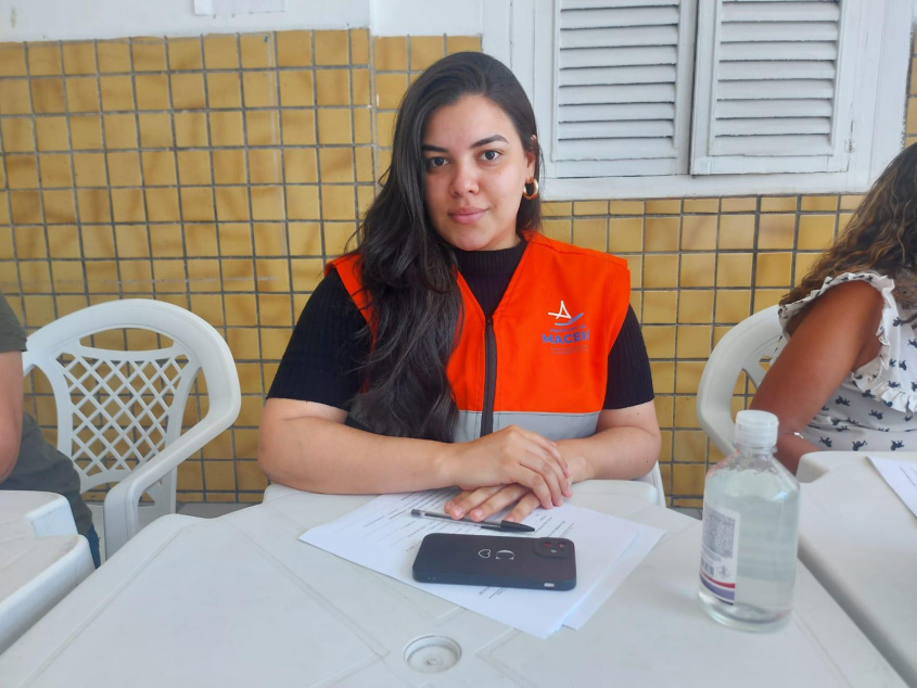 Auxiliar administrativa, Martina Tenório, participou da ação pela primeira vez. Foto: Luiz Felipe Pimentel (estagiário)/Ascom Semas