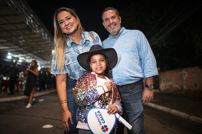 Anderson e a esposa levaram a filha para curtir o show da cantora Foto: Alisson Frazão/Secom