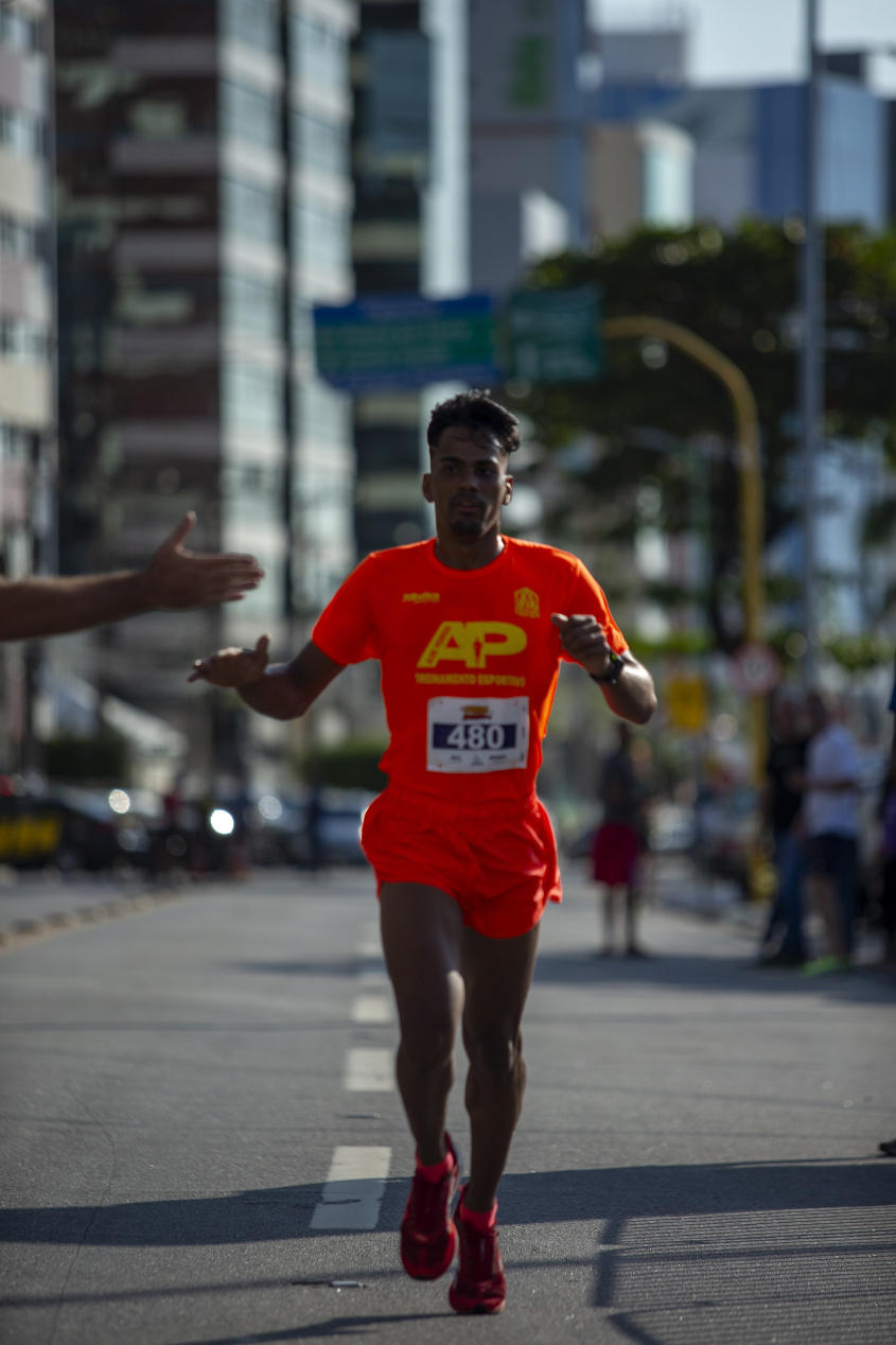Álvaro foi o campeão da categoria masculina. (Foto: Alisson Frazão)
