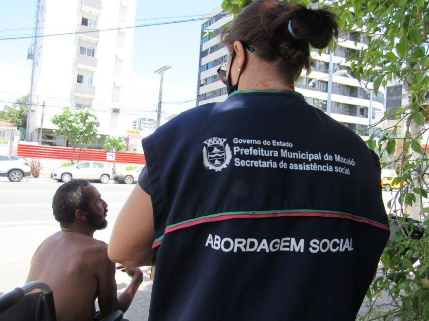 Serviço Especializado de Abordagem Social atua como primeiro contato com o público em situação de rua e vulnerabilidade social. Foto: Ascom/Semas