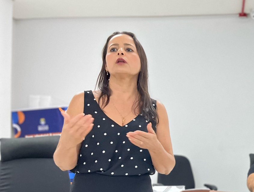 Técnica responsável pelo PSE na SMS, Adriana Araújo. Foto: Ascom SMS