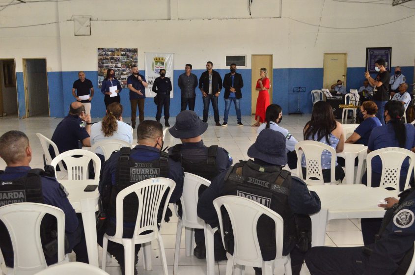 Agentes de segurança se reuniram em um café da manhã para comemorar os 33 anos da Guarda Municipal de Maceió. Foto: Alberto Jorge / Ascom Semscs