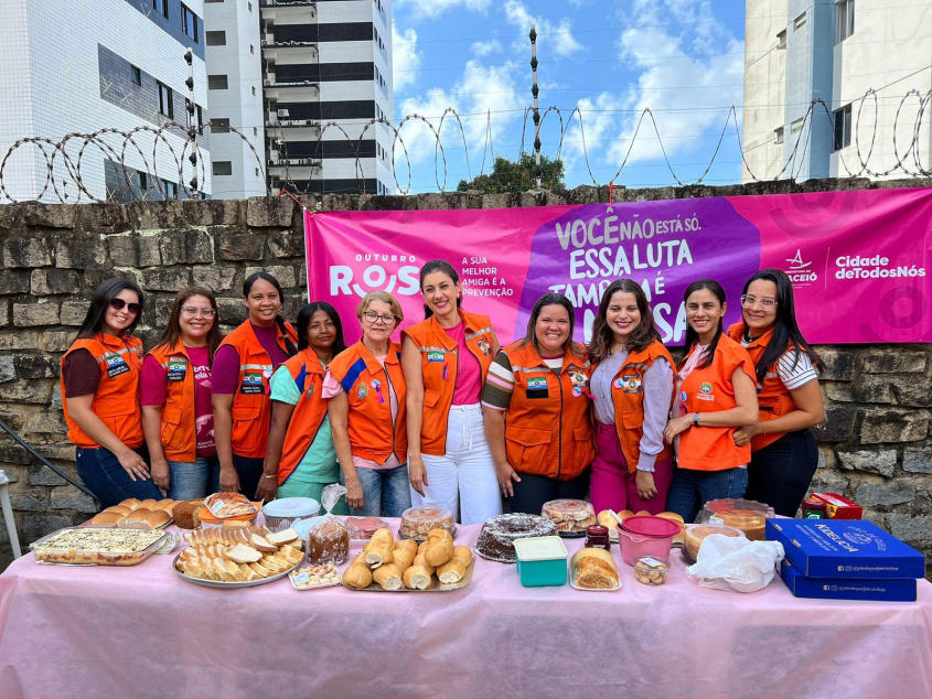 Agentes da Diretoria Social realizaram o evento em alusão ao Outubro Rosa. Foto: cortesia