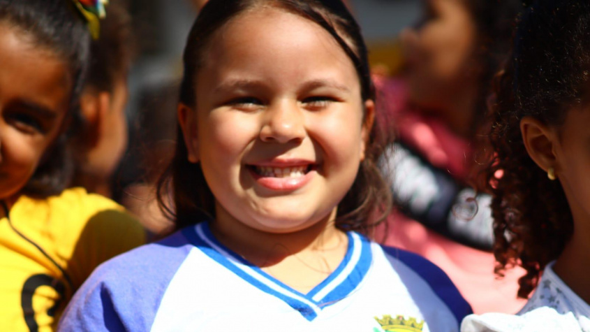 Maria Eduarda, 7 anos, disse que ficou feliz com as atrações infantis do evento. Foto: Daniel Marinho/Ascom Semed