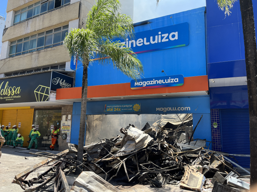 Loja foi atingida por incêndio na manhã da quarta-feira (25). Foto: Ascom Defesa Civil