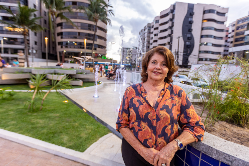 Vitória Maya destaca contribuição do tio, homenageado pela Prefeitura de Maceió. Foto: Itawi Albuquerque/ Secom Maceió