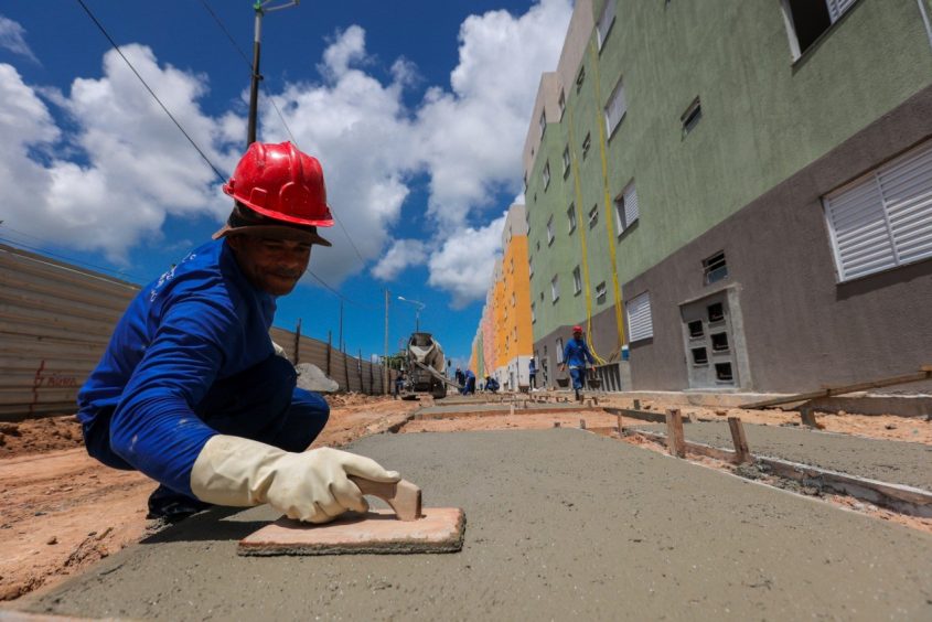 Luiz Silva aproveitou a oportunidade e tem se dedicado ao trabalho diariamente. Foto: Itawi Albuquerque / Secom Maceió