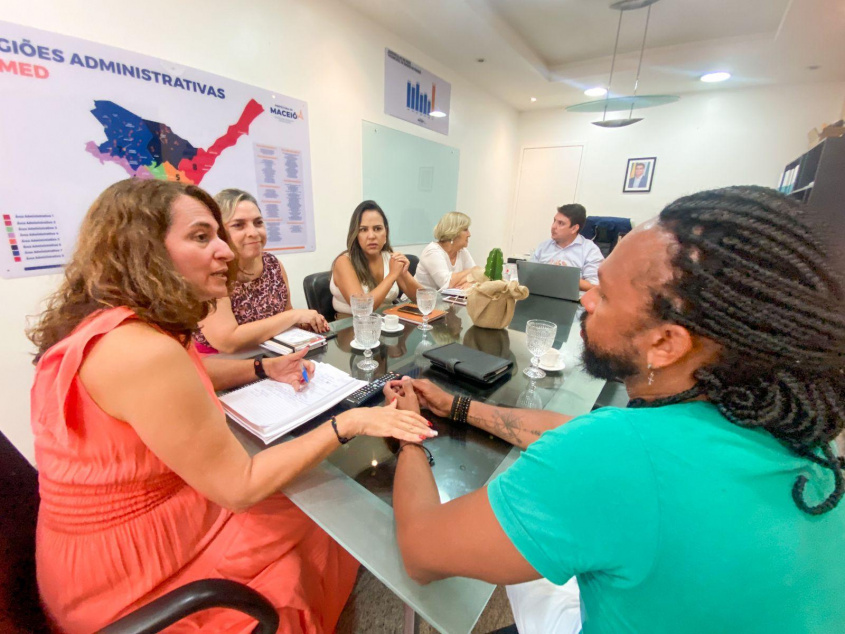 Equipe da Semed discute parceria com Instituições de Ensino Superior de Alagoas. Foto: Daniel Marinho/Ascom Semed