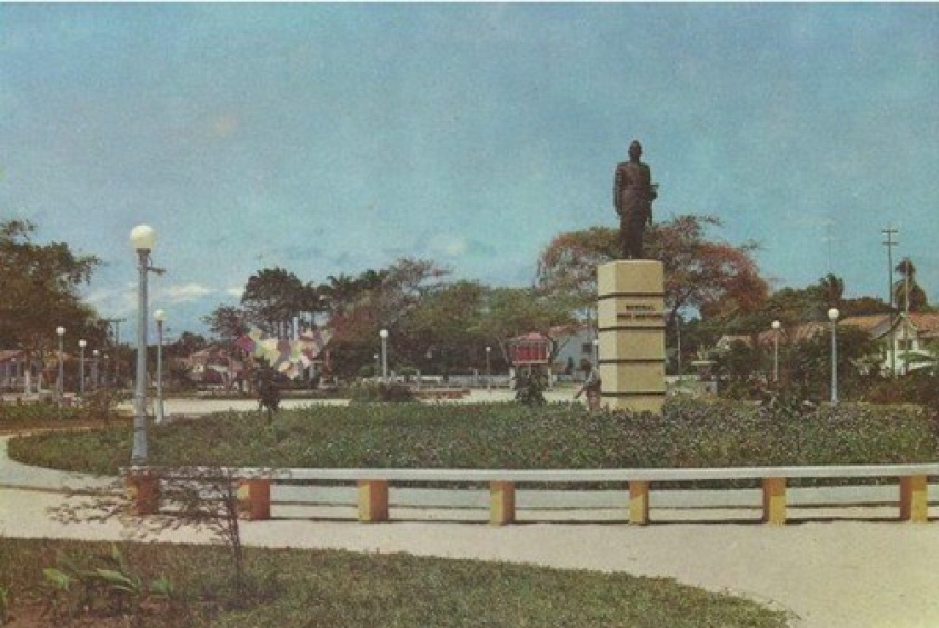 Escultura em bronze do general de Goes Monteiro