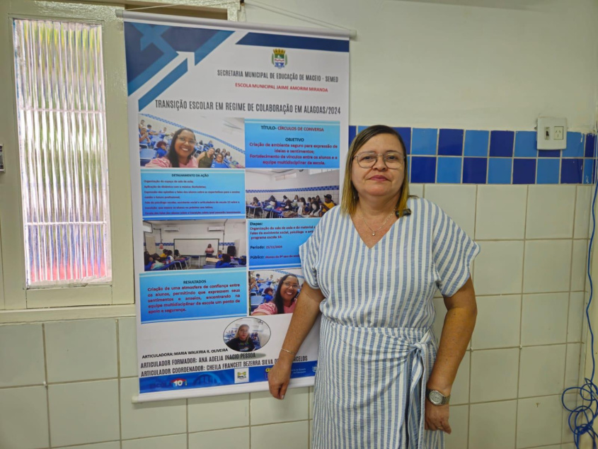 Walkiria Oliveira, vice-diretora da Escola Municipal Jaime Amorim Miranda. Foto: Lívia Penelope/Ascom Semed