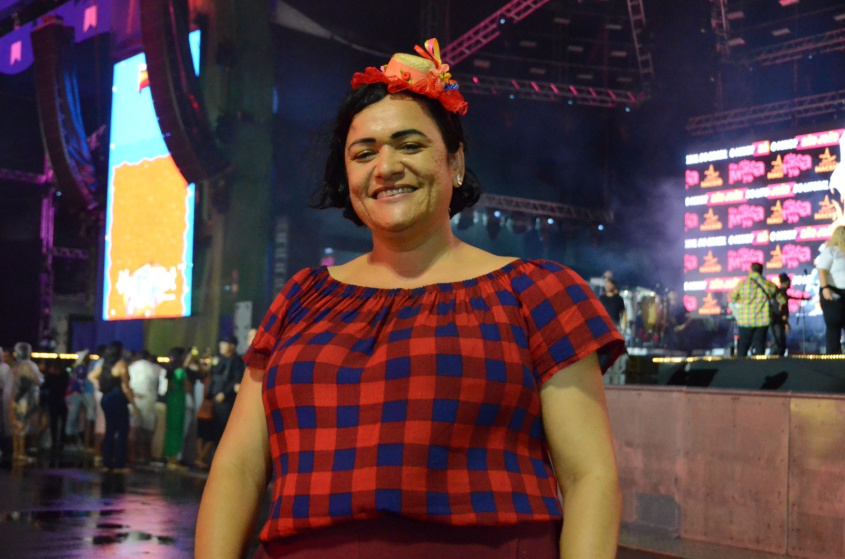 Luciana aproveitou todos os shows nos sete dias do polo Jaraguá. Foto: Beto Macário
