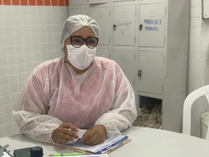 Luciana Lima, enfermeira responsável pela equipe de vacinação da Saúde municipal. Foto: Ascom SMS