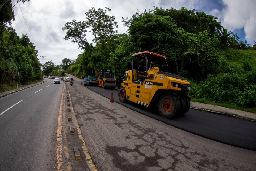 Avenida Afrânio Lages está sendo requalificada. Foto: Alisson Frazão/ Secom Maceió