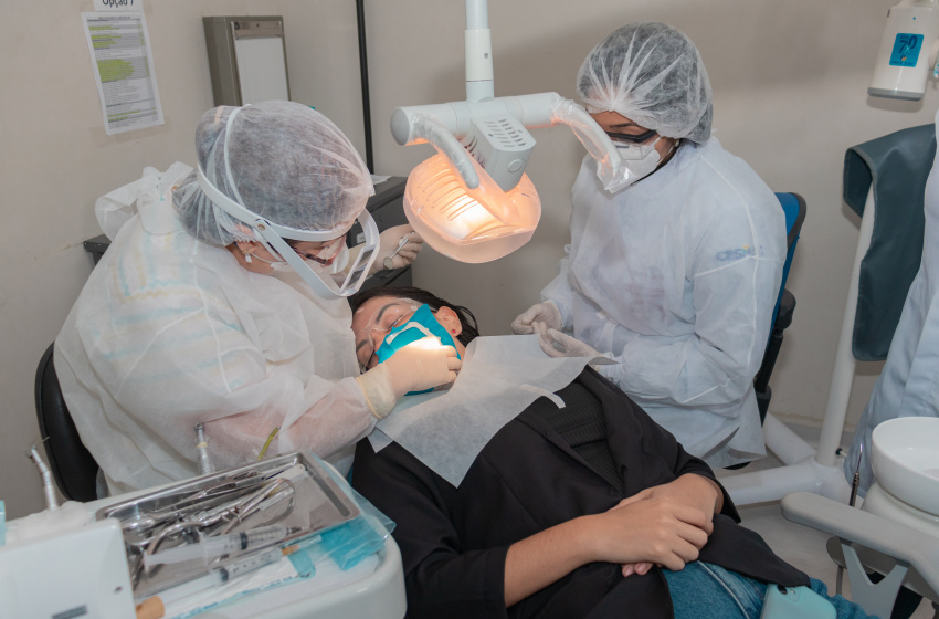 PAM Salgadinho oferta especialidades odontológicas e garante assistência em saúde bucal aos usuários