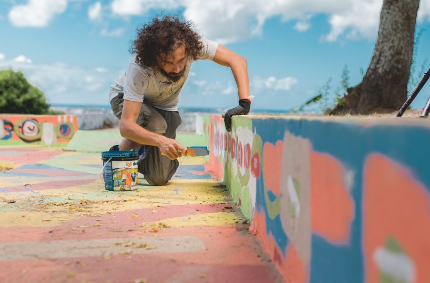 Cultura valoriza artistas plásticos que idealizam intervenções urbanas em espaços públicos
