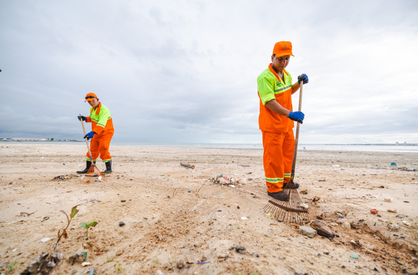 Alurb registra redução de descarte irregular de lixo nas praias pelo terceiro mês consecutivo