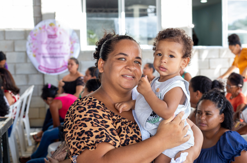 Famílias comemoram abertura de 10 mil vagas para creches e pré-escola em Maceió
