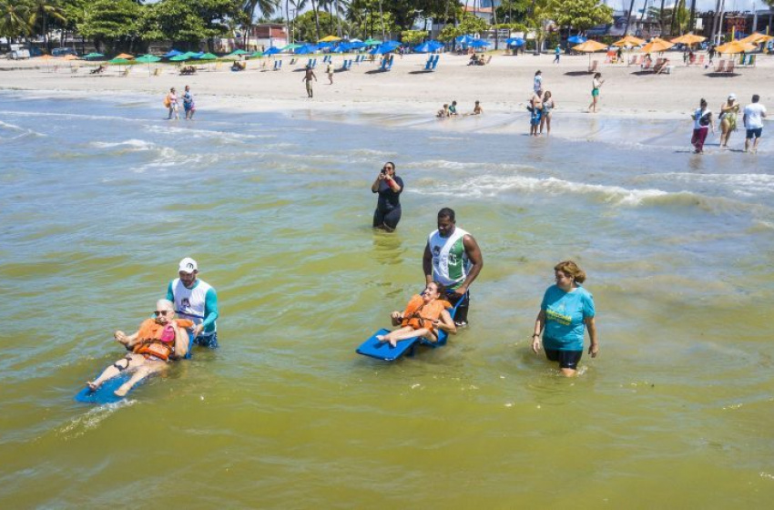 Prefeitura de Maceió promove edição do Praia Acessível na orla de Pajuçara neste sábado (30)