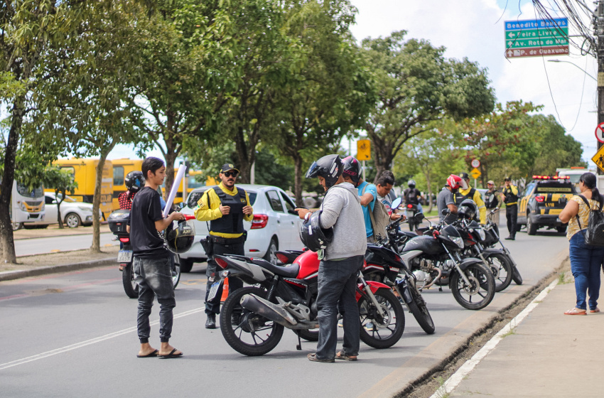 Ruído Zero: operação do DMTT mira em motocicletas que geram sons excessivos