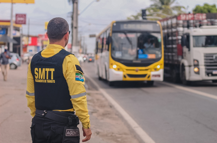 SMTT amplia fiscalização em corredores exclusivos de ônibus