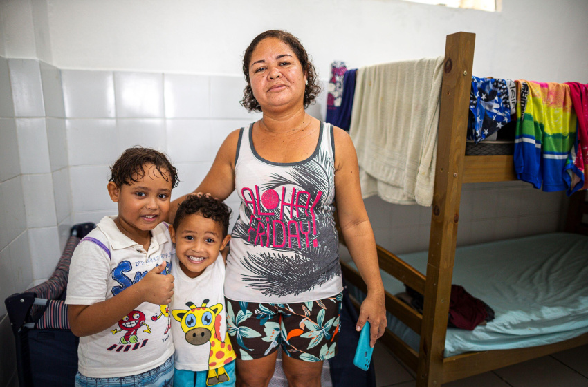 Famílias atingidas pelas chuvas são acolhidas em sete abrigos em Maceió