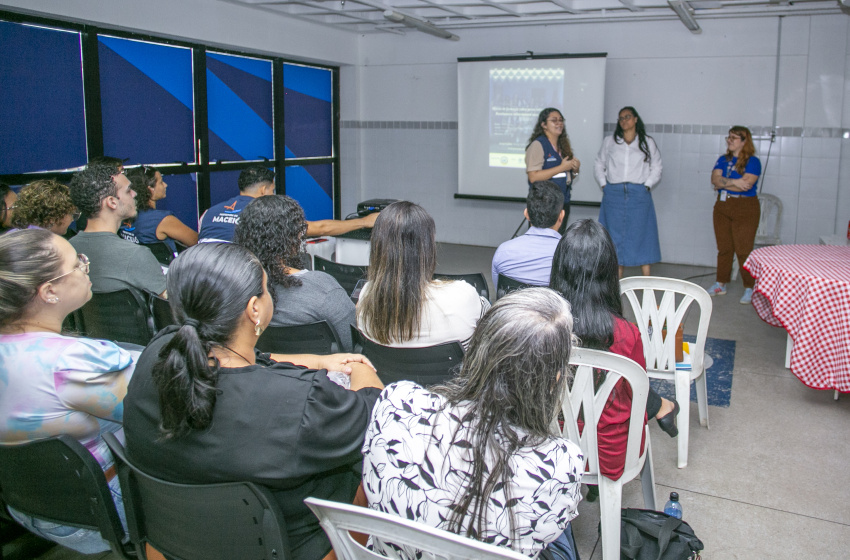 Formação sobre povos indígenas Warao reúne profissionais da Assistência Social