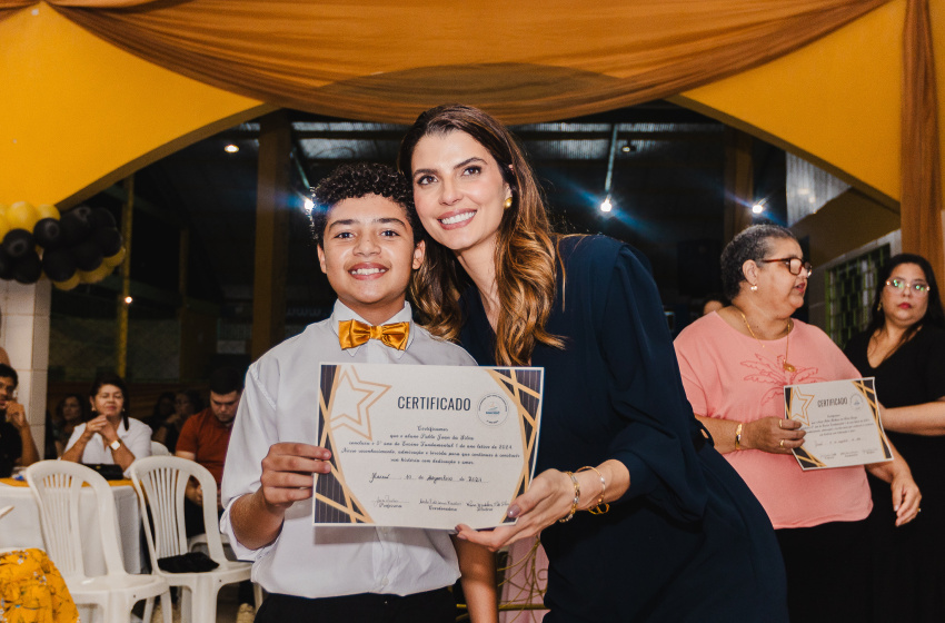 Escola Maria José Clemente realiza formatura dos alunos do 5º ano