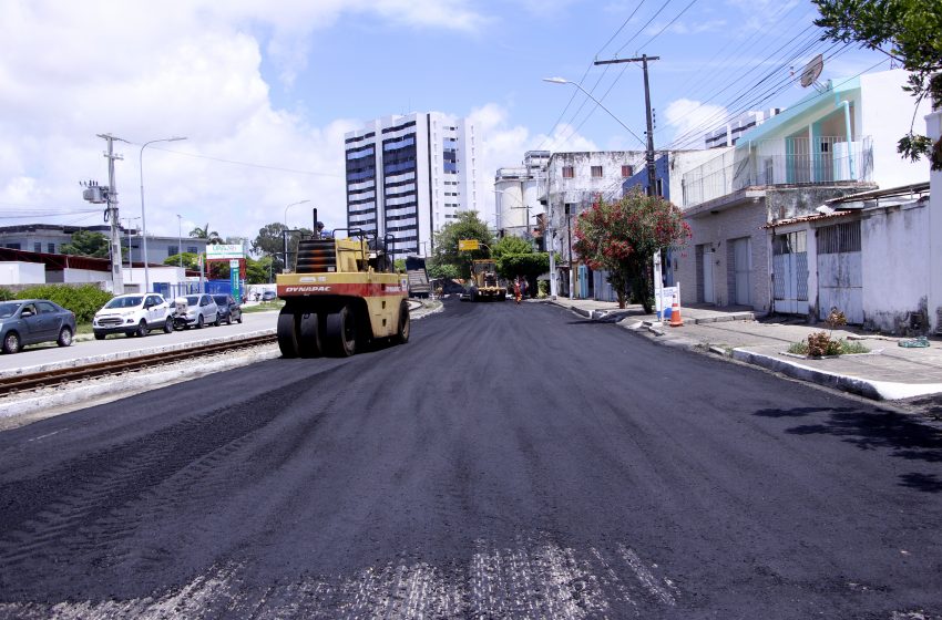 Prefeitura autoriza pavimentação de rua e atende pleito de mais de 50 anos dos moradores de Ipioca