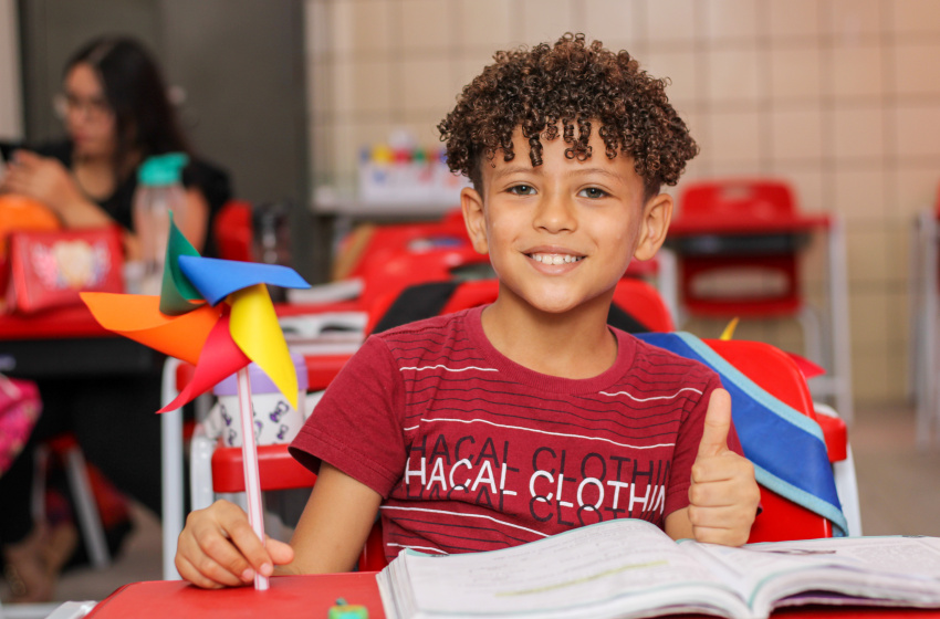 Escola Municipal Pedro Suruagy realiza gincana em alusão ao Dia Mundial contra o Trabalho Infantil