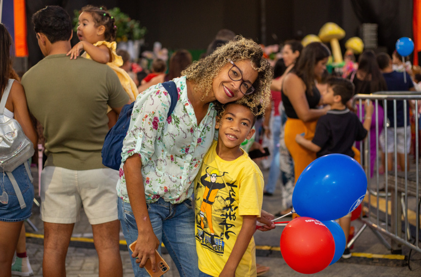 Dia das Crianças: Semed leva mais 250 alunos para show na Arena da Alegria