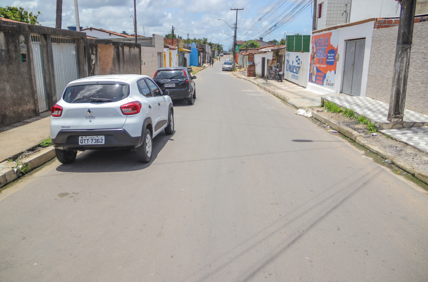 Prefeitura de Maceió beneficia mais de oito mil pessoas do Biu com pavimentação de ruas