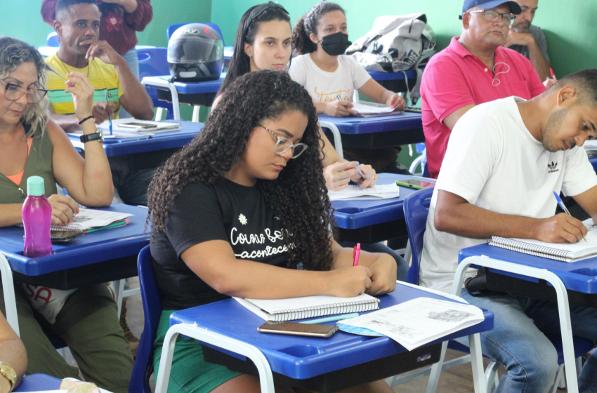 Estudantes do Núcleo de Línguas contam experiência com o curso de idiomas