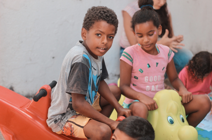 Ação recreativa para crianças movimenta unidade de saúde Durval Cortez