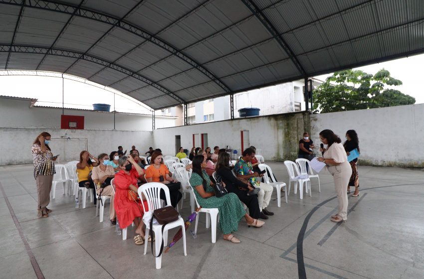 Gestores de escolas, pais e alunos debatem sobre os rumos da Educação em conferências livres em Maceió