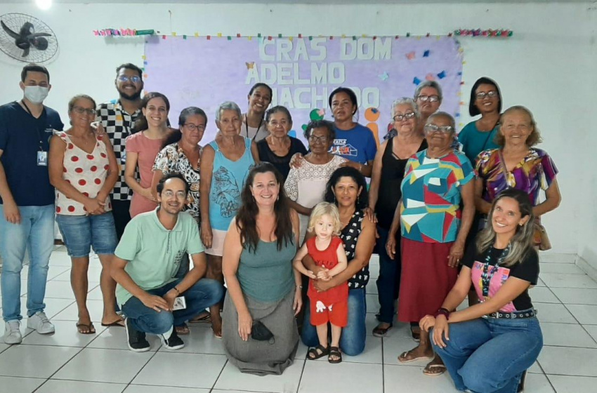 Grupo de artesãs destacam empreendedorismo na parte baixa de Maceió