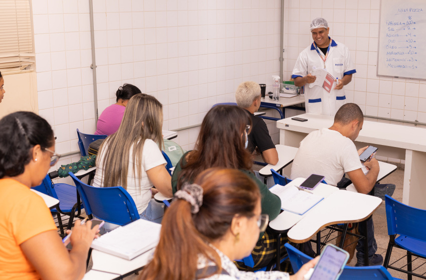 Maceió lança 11ª edição do Emprega Jovem com oferta de mais de 600 vagas em cursos profissionalizantes