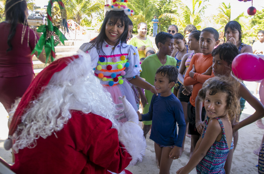 Assistência Social reúne crianças e adolescentes para festa de Natal das unidades de acolhimento