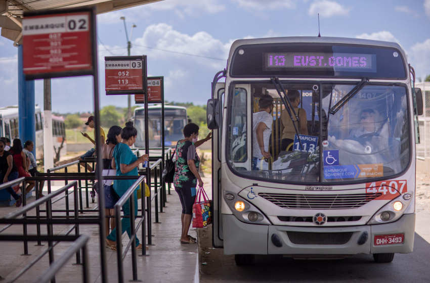 Reforma nos terminais de ônibus traz mais segurança aos usuários da parte alta de Maceió