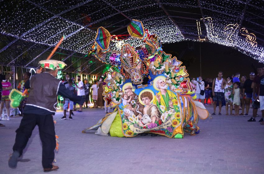 Prefeitura de Maceió continua com atrações culturais na Praça Gogó da Ema e no túnel iluminado