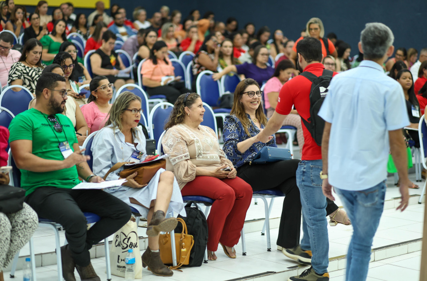 Dirigentes municipais da Educação realizam reunião técnica