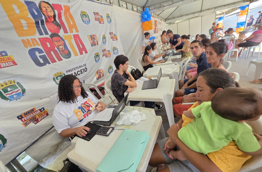 Prefeitura leva serviços do Brota na Grota para o bairro do Rio Novo