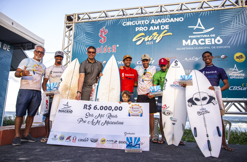 Mais de 40 atletas foram premiados na 1ª Etapa do Circuito Alagoano de Surf